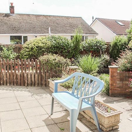 Lovely Bungalow Close To Beach Villa Prestatyn Buitenkant foto