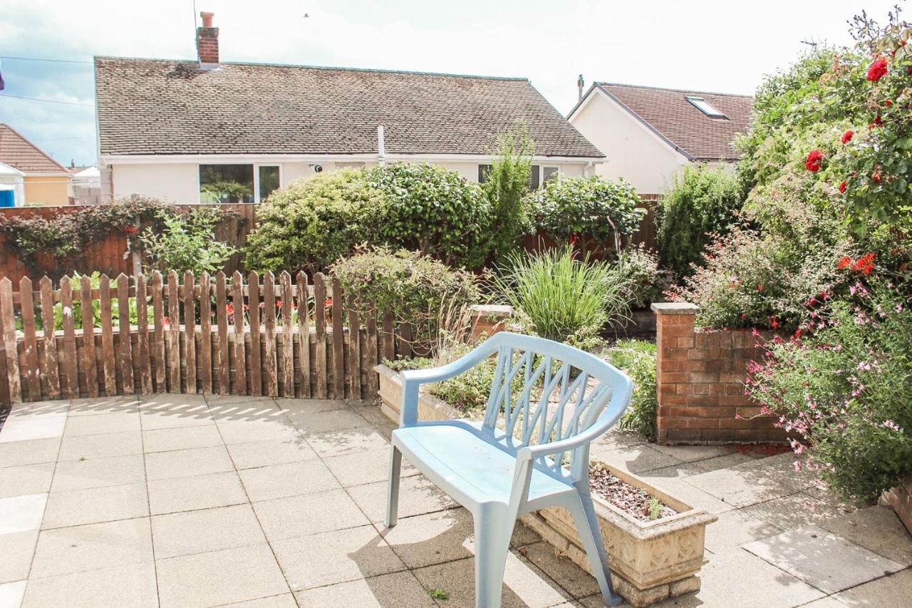 Lovely Bungalow Close To Beach Villa Prestatyn Buitenkant foto